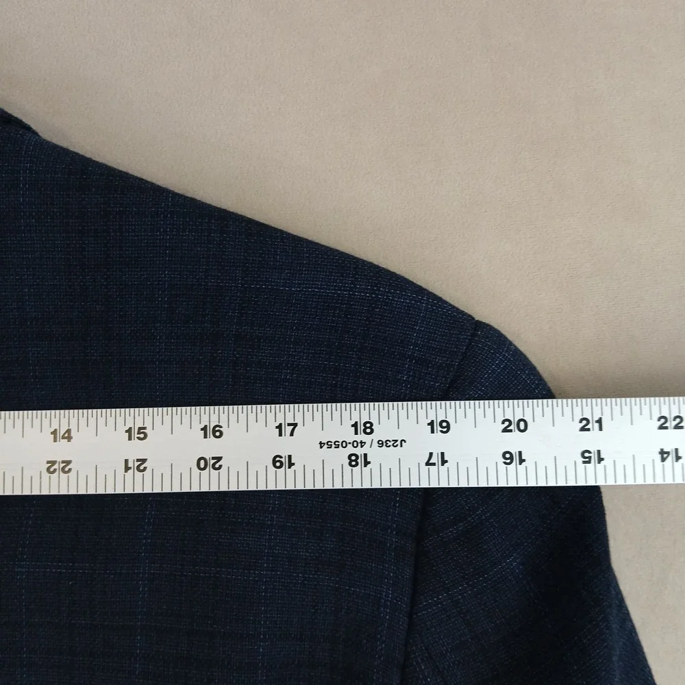 Kenneth Cole Awareness 46S Mens Blazer Jacket 21x29 Lightweight ***Fits A 42S **